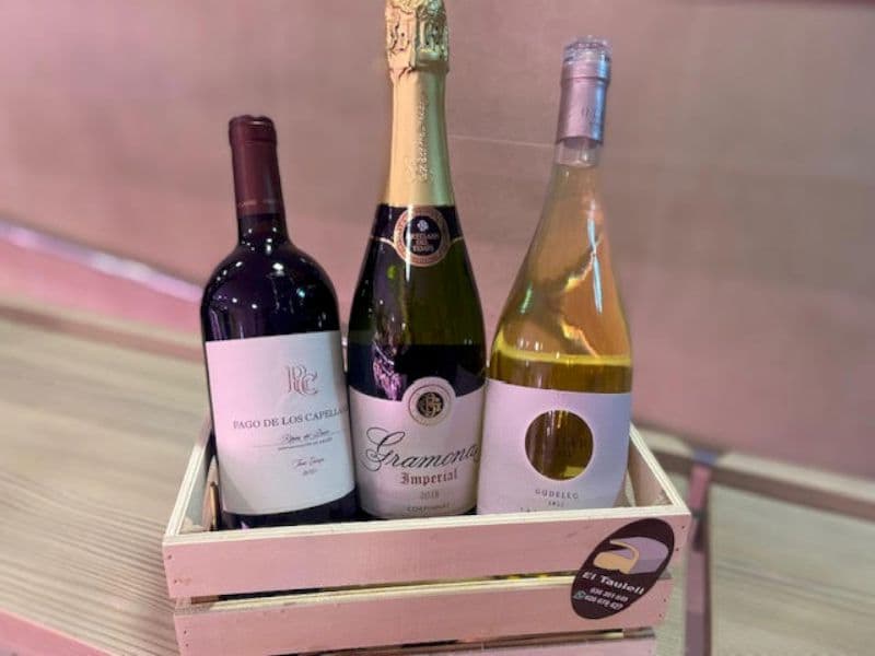 LOTE ELA PLATA VINO Y CAVA