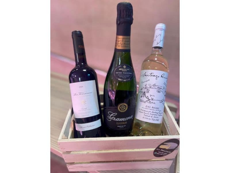 LOTE ELA ORO VINO Y CAVA